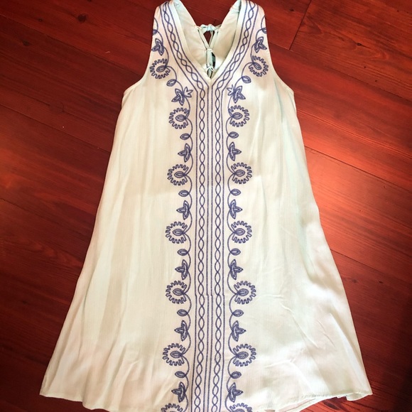 Andree Dresses & Skirts - Dress